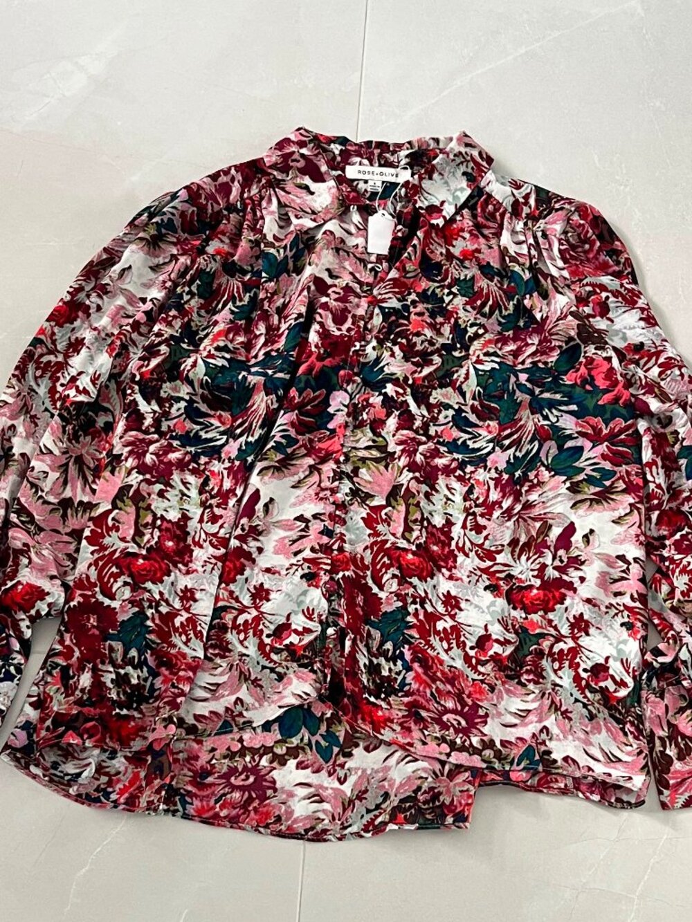 Rose & Olive Burgundy Pink Floral Long Sleeve Button Down Blouse (Size Small)